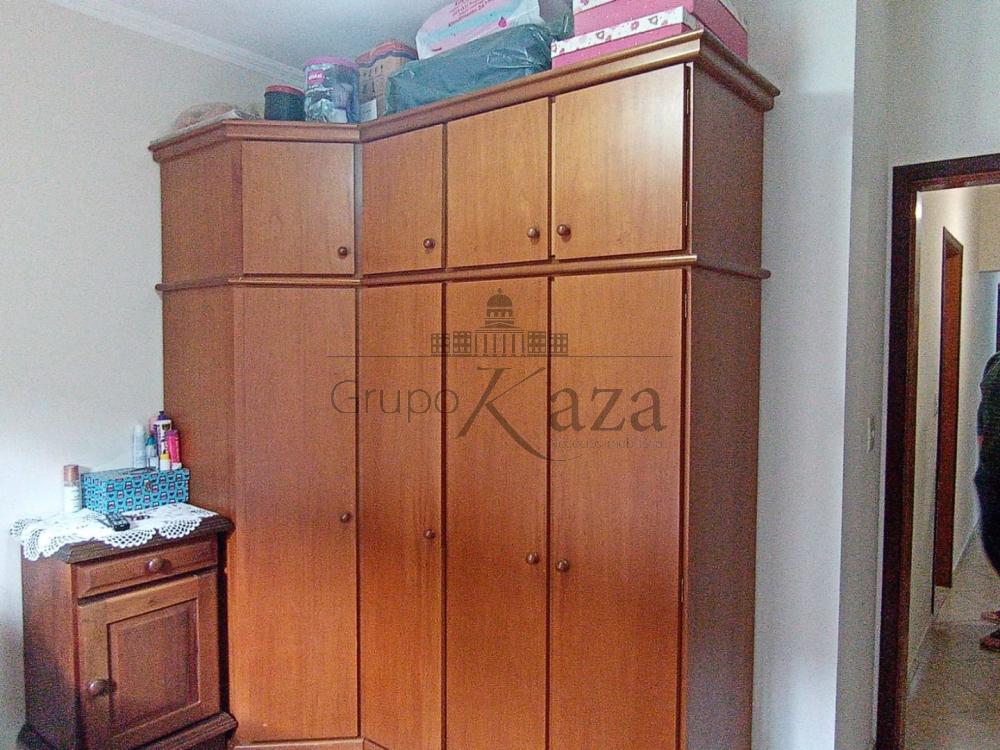 Foto 20 de Casa Térrea em Chácaras Santa Maria, Jacareí - imagem 20