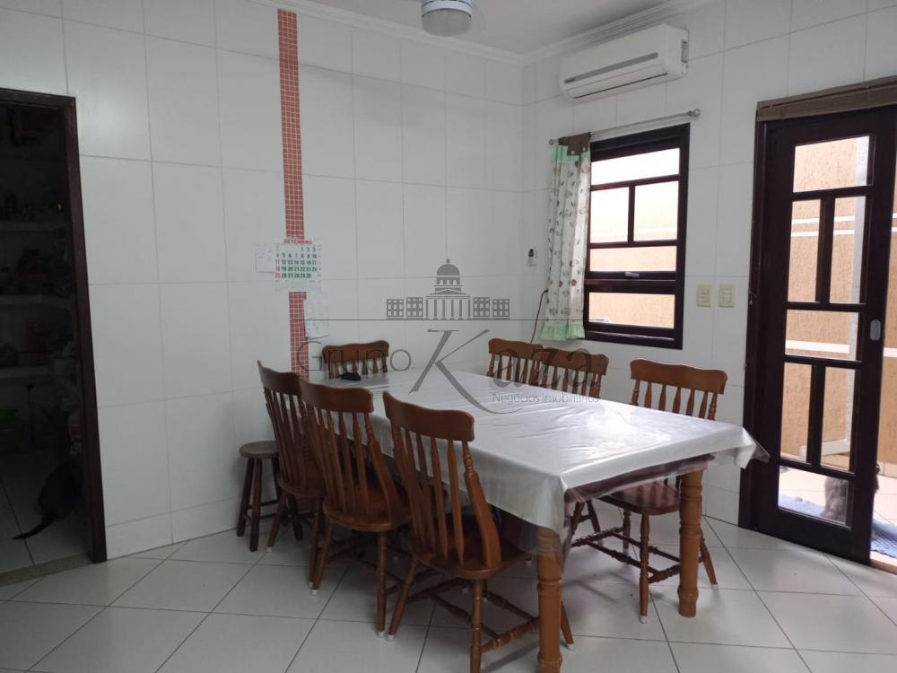 Foto 7 de Casa Térrea em Chácaras Santa Maria, Jacareí - imagem 7