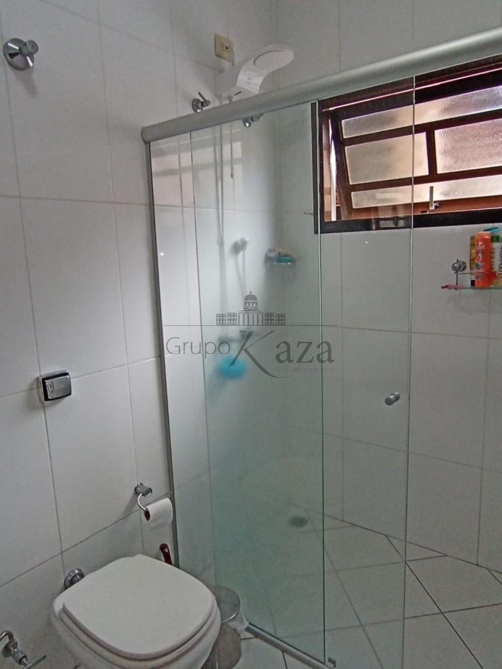 Foto 12 de Casa Térrea em Chácaras Santa Maria, Jacareí - imagem 12