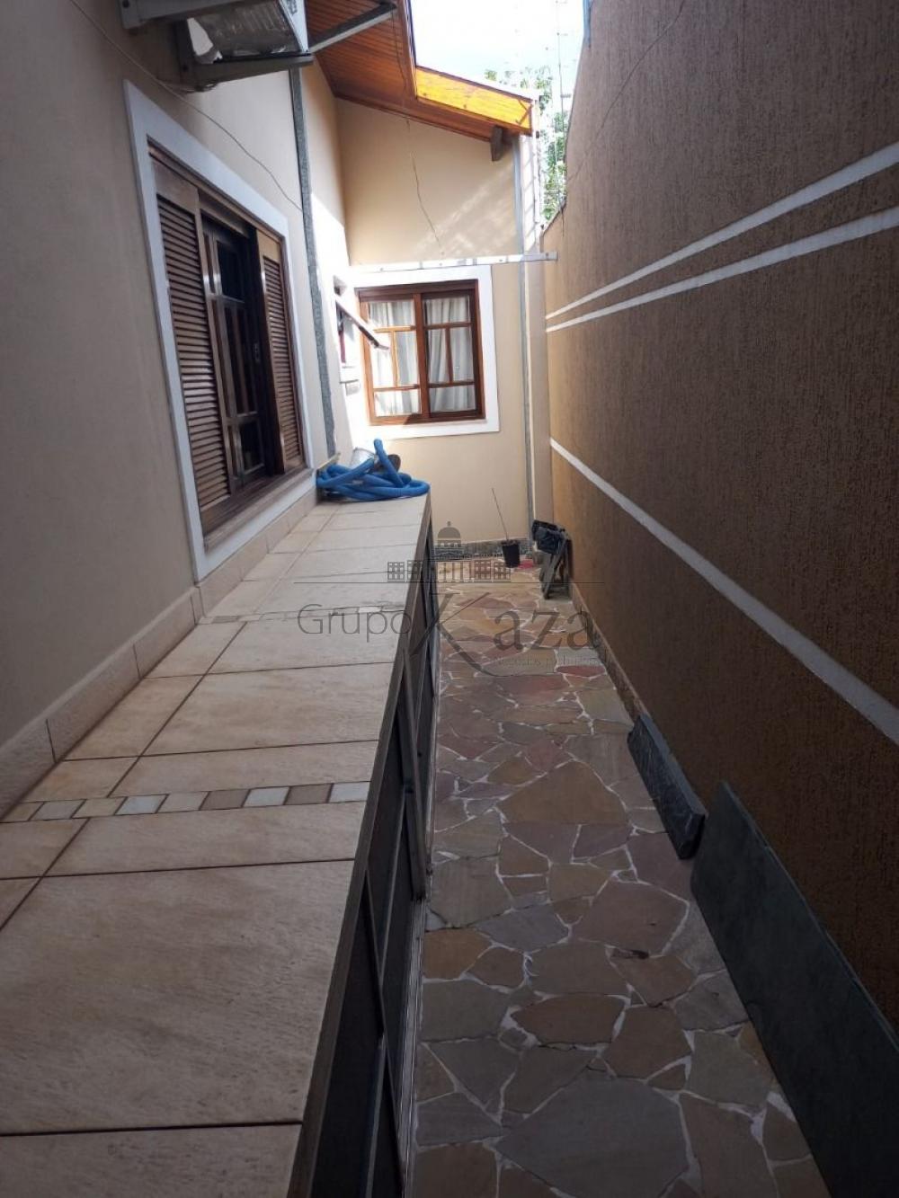 Foto 30 de Casa Térrea em Chácaras Santa Maria, Jacareí - imagem 30