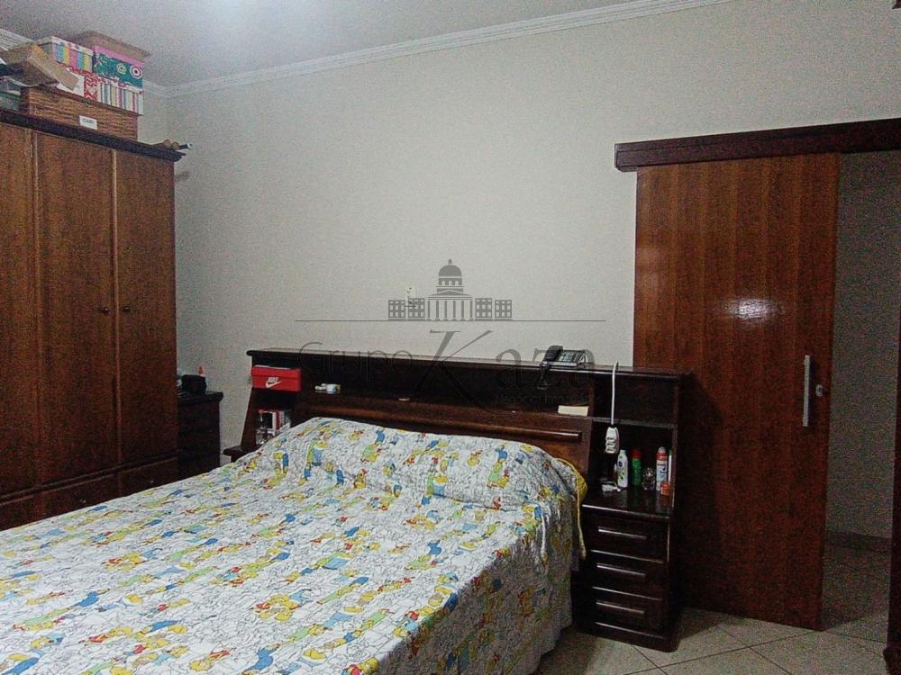 Foto 19 de Casa Térrea em Chácaras Santa Maria, Jacareí - imagem 19
