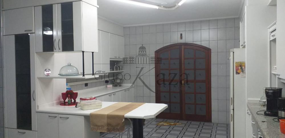 Foto 4 de Casa Condomínio em Vila Zezé, Jacareí - imagem 4