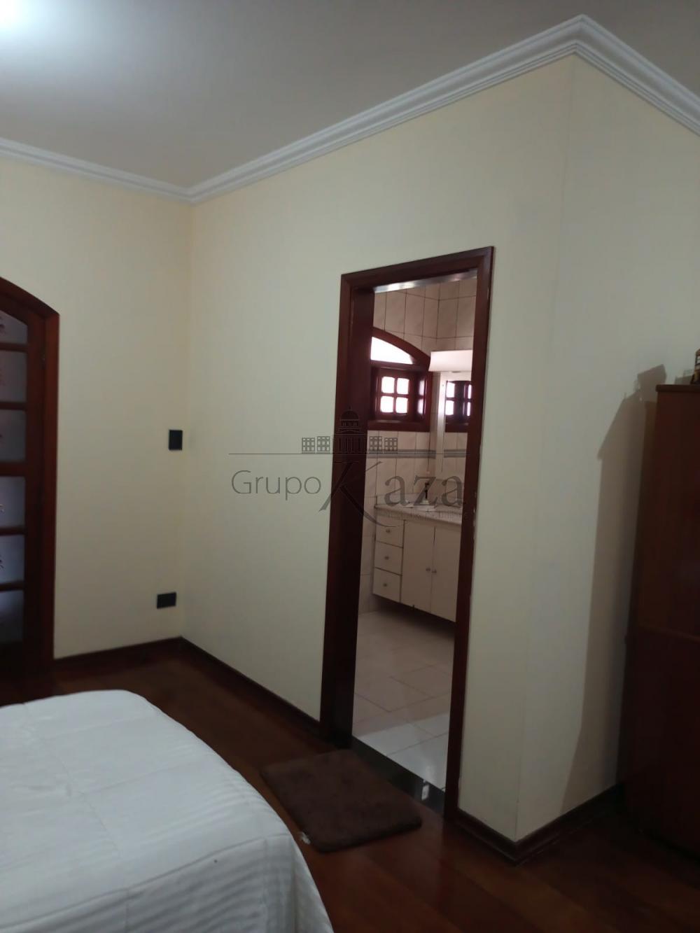 Foto 15 de Casa Condomínio em Vila Zezé, Jacareí - imagem 15