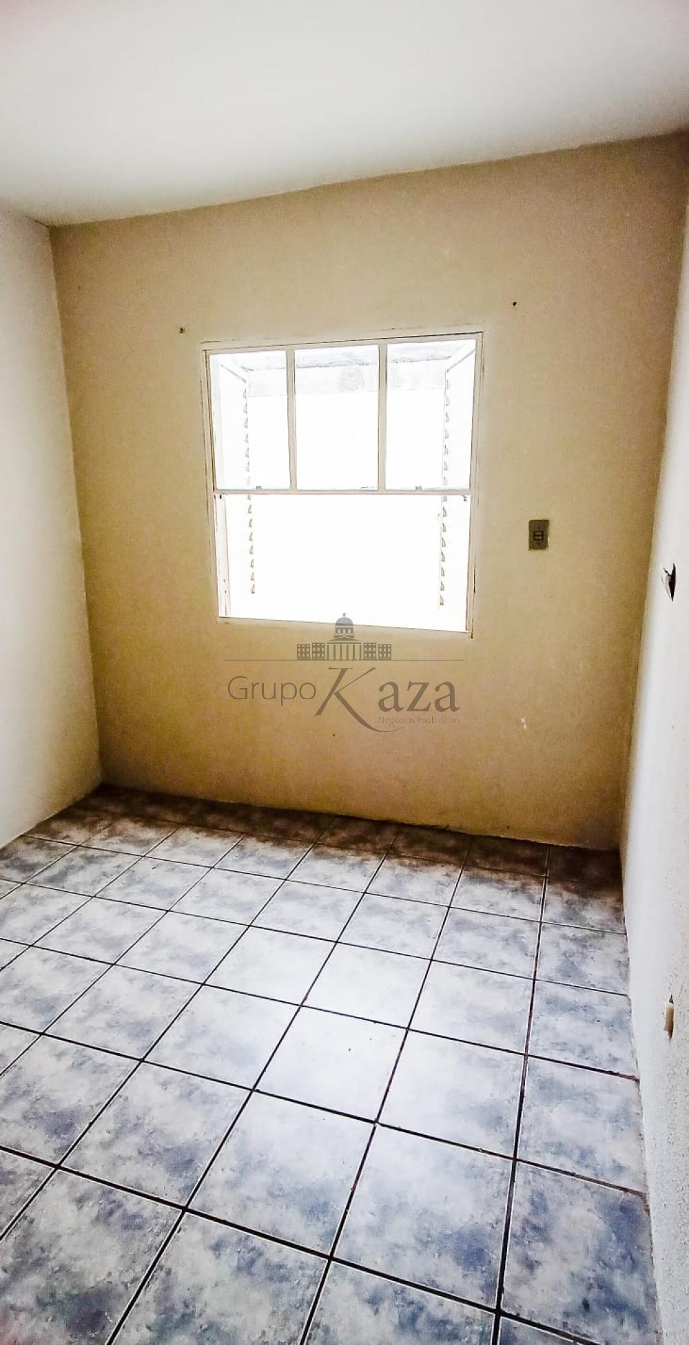 Foto 9 de Casa Padrão em Jardim São Judas Tadeu, São José dos Campos - imagem 9