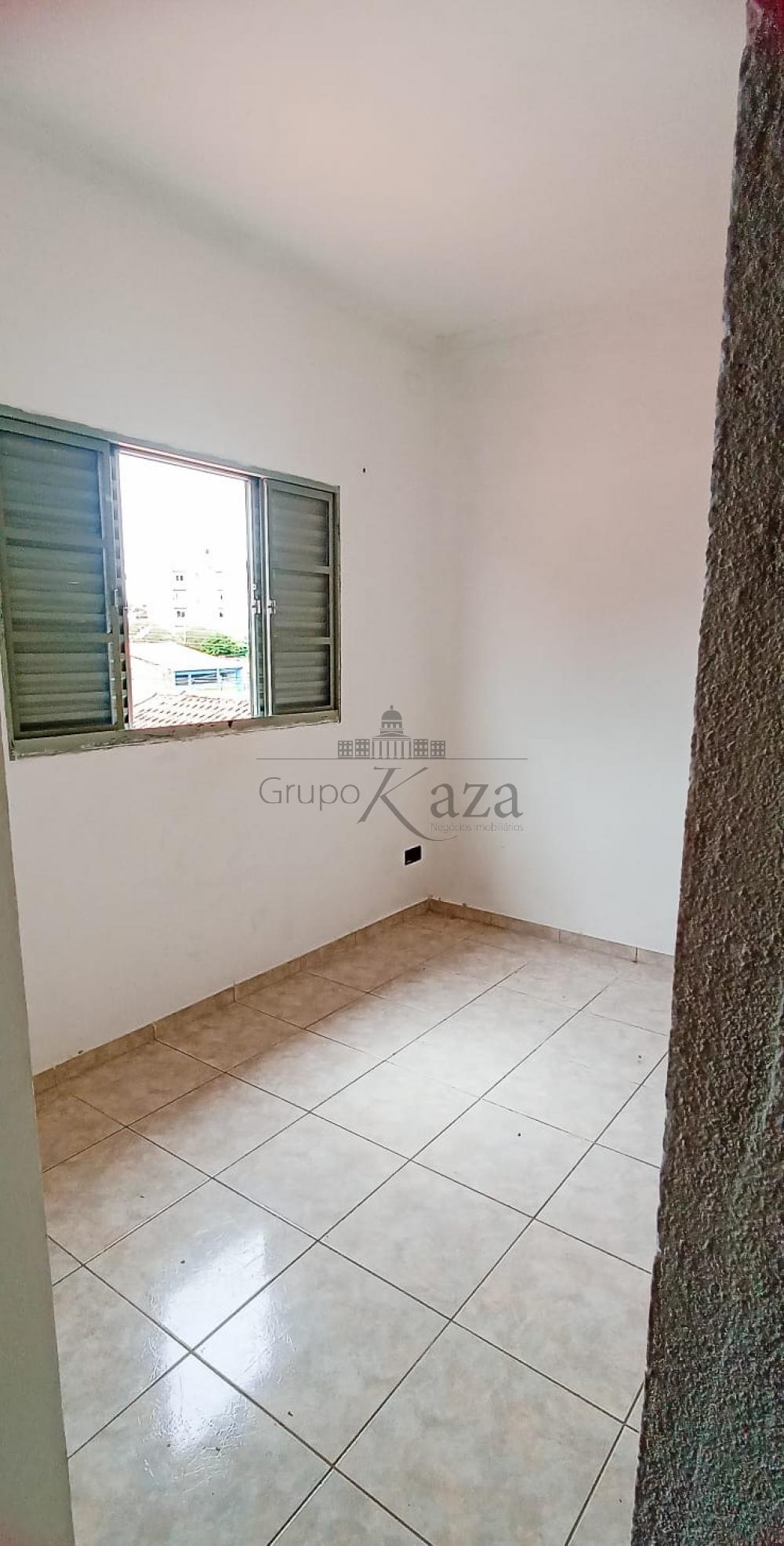 Foto 10 de Casa Padrão em Jardim São Judas Tadeu, São José dos Campos - imagem 10