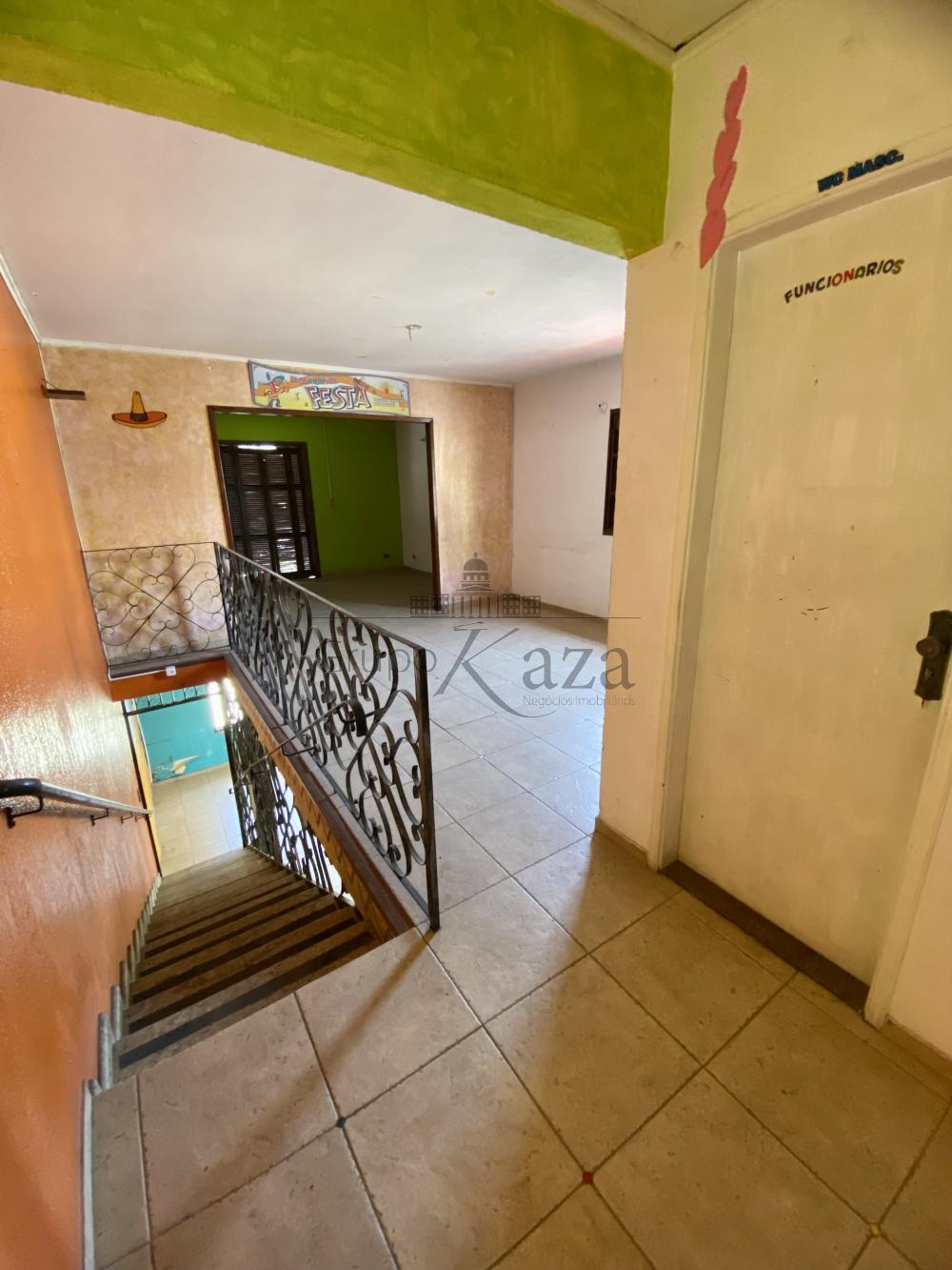 Foto 11 de Comercial Casa em Vila Guaianazes, São José dos Campos - imagem 11