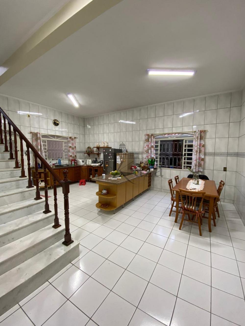 Foto 2 de Casa Sobrado em Jardim Oriente, São José dos Campos - imagem 2