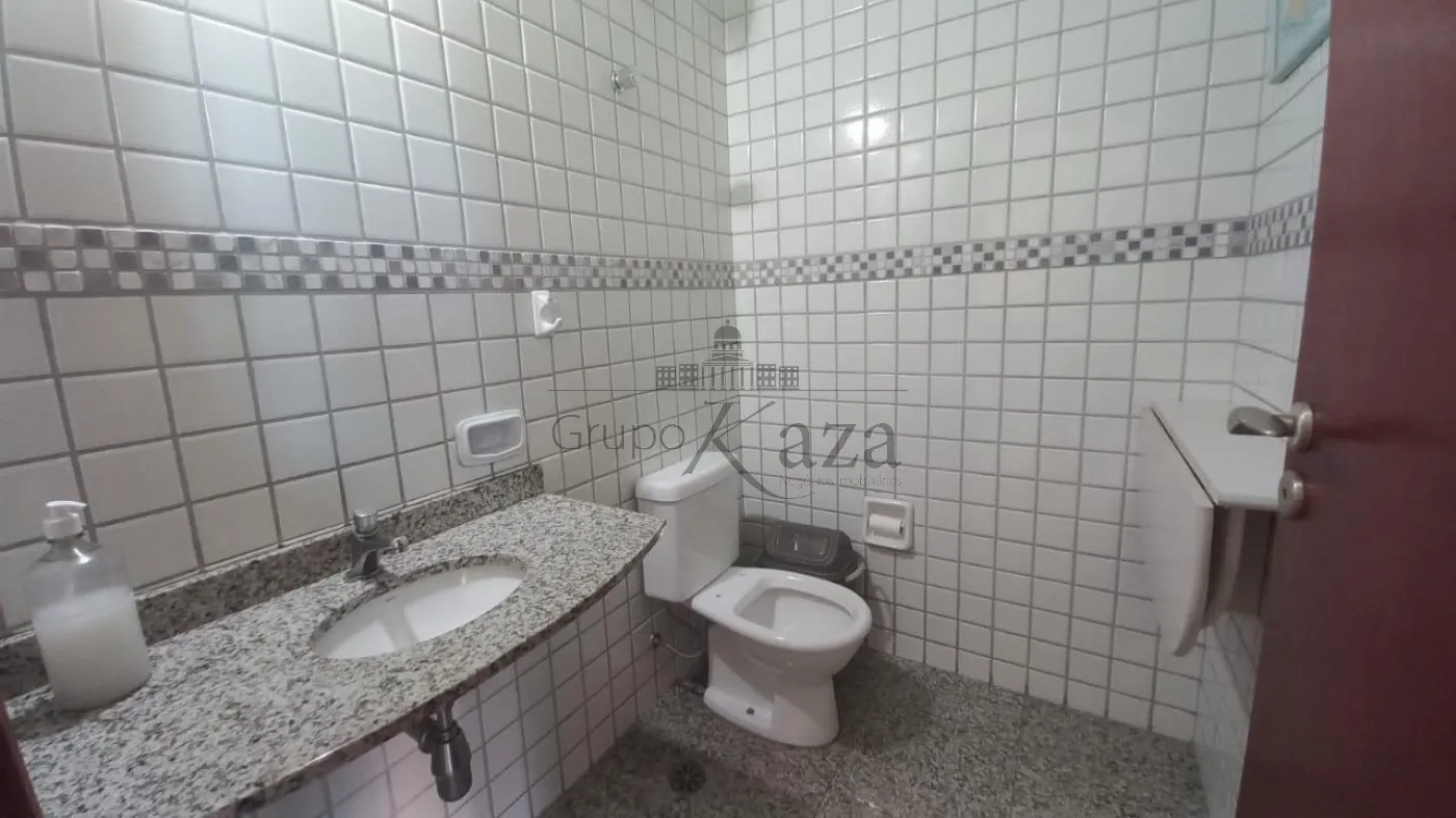 Foto 21 de Comercial Prédio em Centro, Jacareí - imagem 21