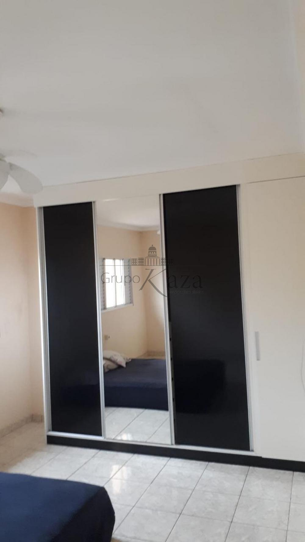 Foto 15 de Casa Padrão em Jardim Terras do Sul, São José dos Campos - imagem 15