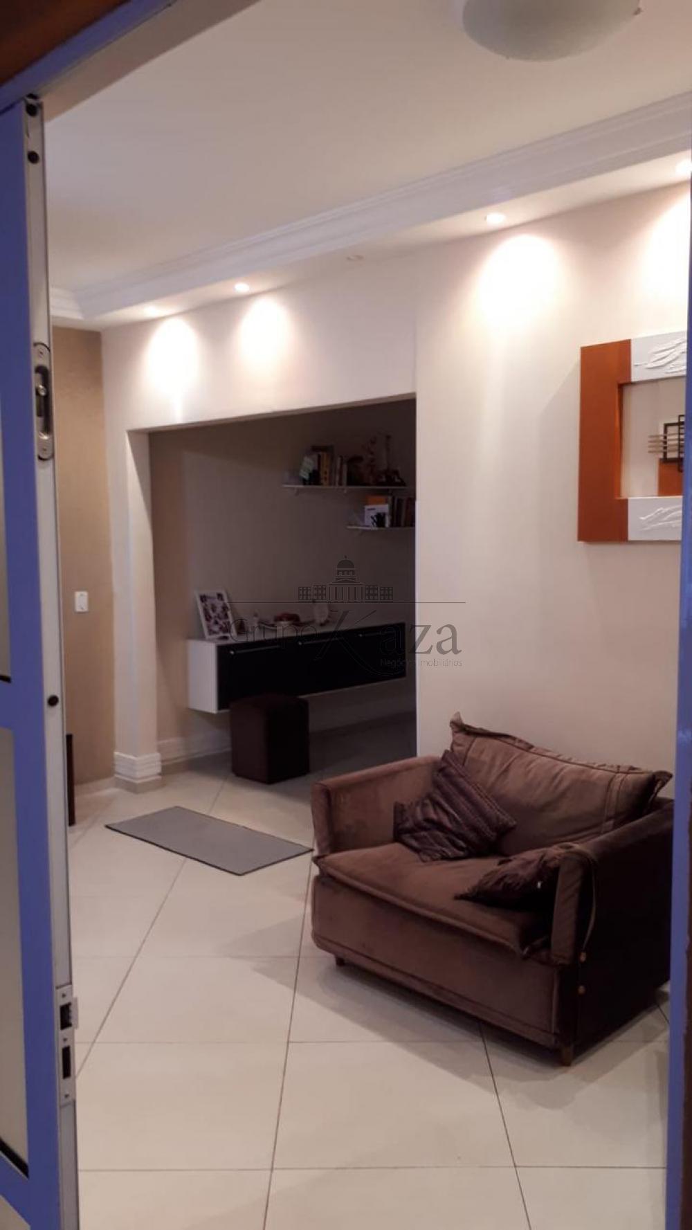 Foto 2 de Casa Padrão em Jardim Terras do Sul, São José dos Campos - imagem 2