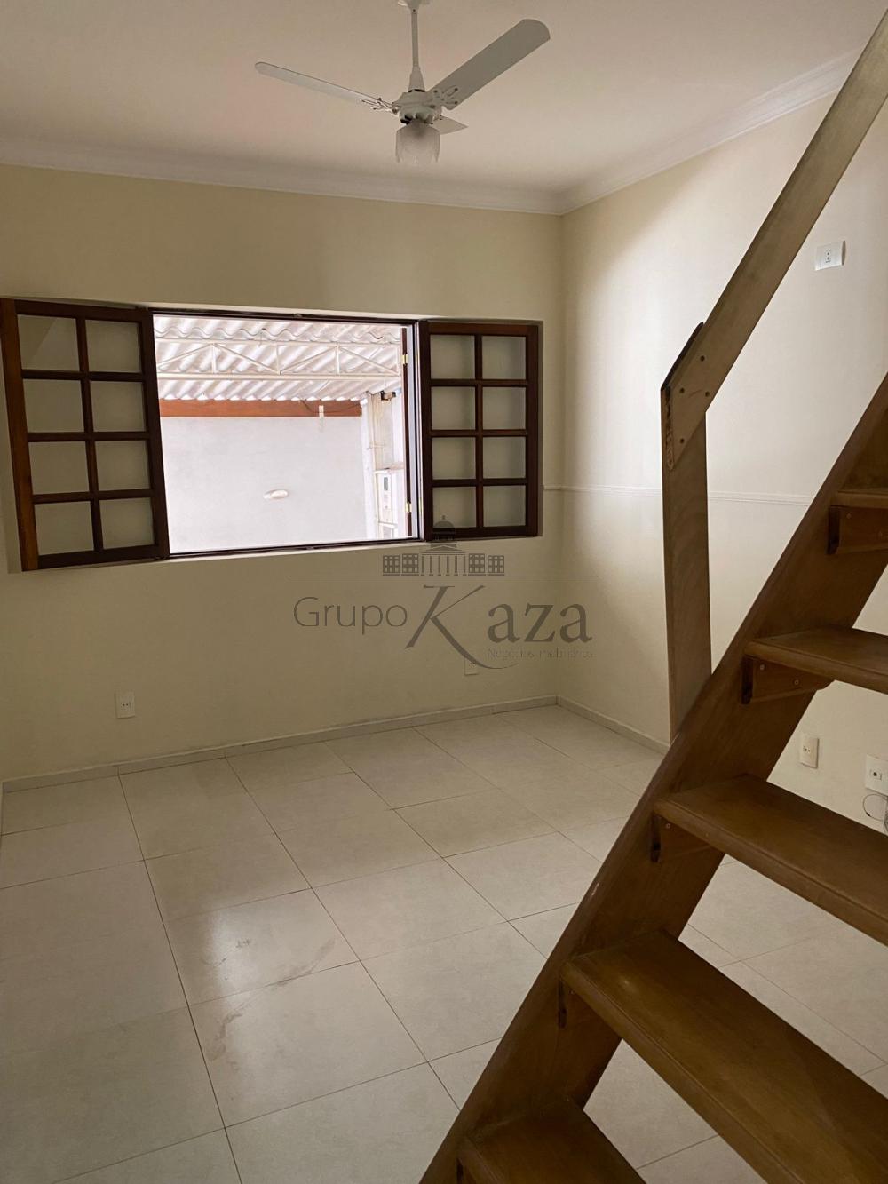 Foto 1 de Casa Padrão em Jardim Motorama, São José dos Campos - imagem 1