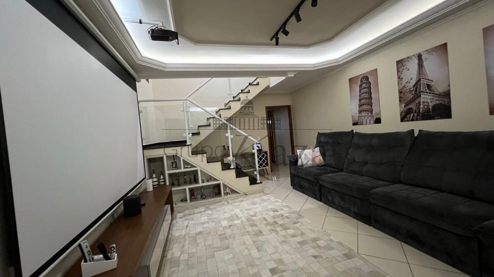Foto 2 de Casa Sobrado em Residencial Bosque dos Ipês, São José dos Campos - imagem 2