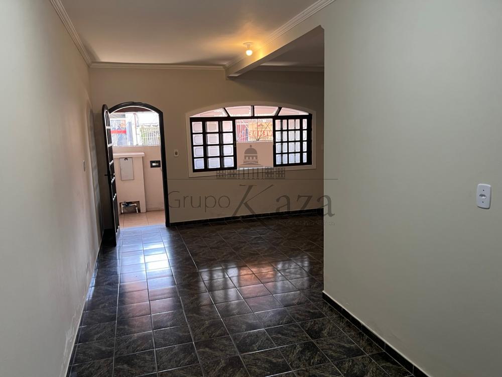 Foto 4 de Casa Sobrado em Parque Itamarati, Jacareí - imagem 4