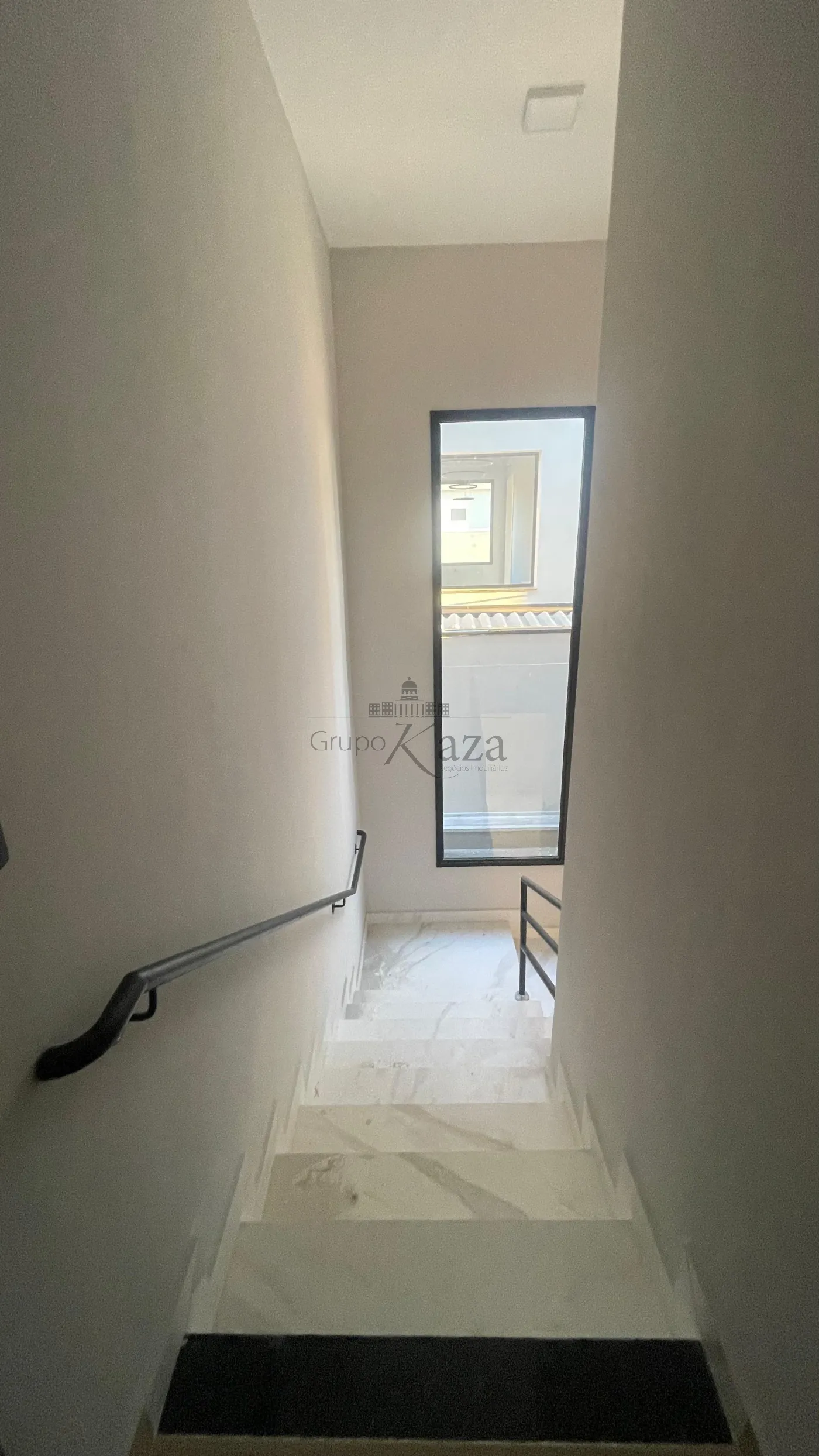 Foto 11 de Casa Condomínio em Jardim Jacinto, Jacareí - imagem 11