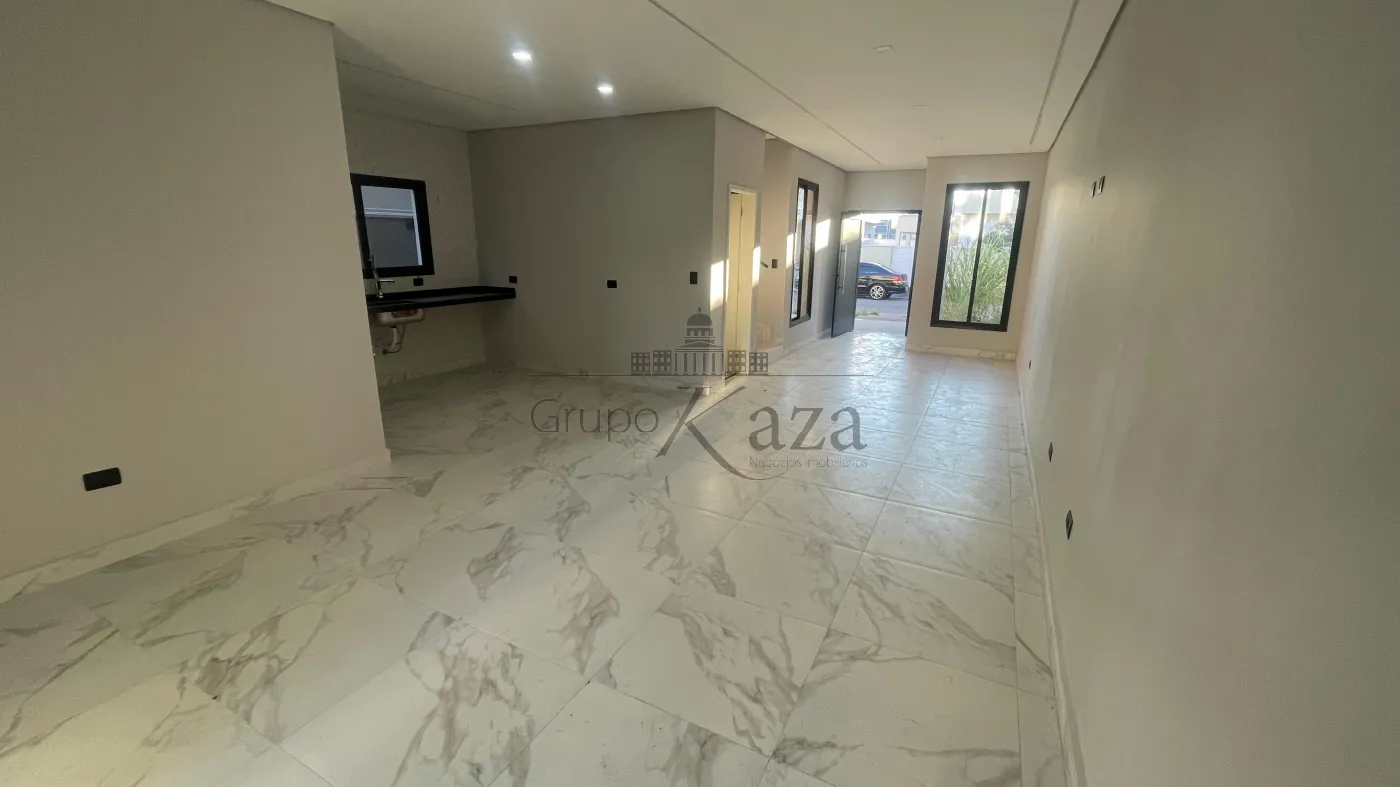 Foto 2 de Casa Condomínio em Jardim Jacinto, Jacareí - imagem 2