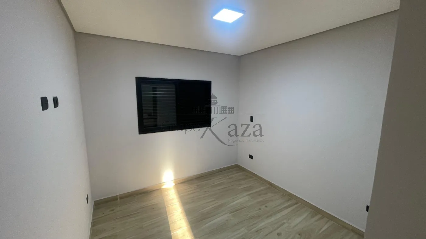 Foto 17 de Casa Condomínio em Jardim Jacinto, Jacareí - imagem 17