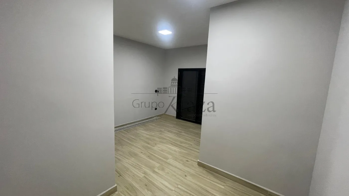 Foto 21 de Casa Condomínio em Jardim Jacinto, Jacareí - imagem 21