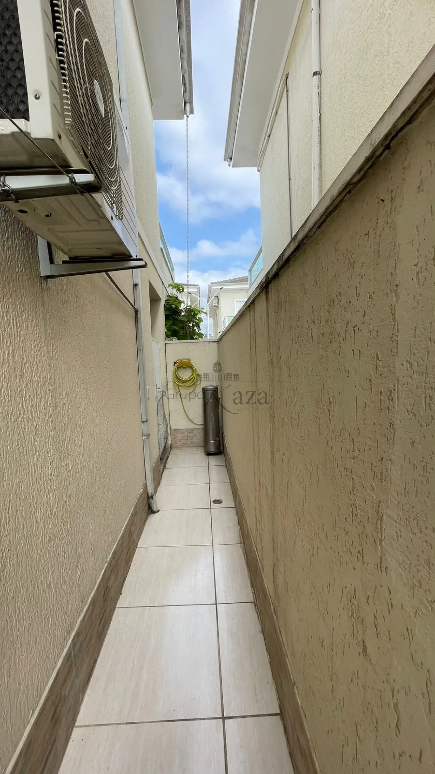 Foto 33 de Casa Condomínio em Jardim Santa Maria, Jacareí - imagem 33