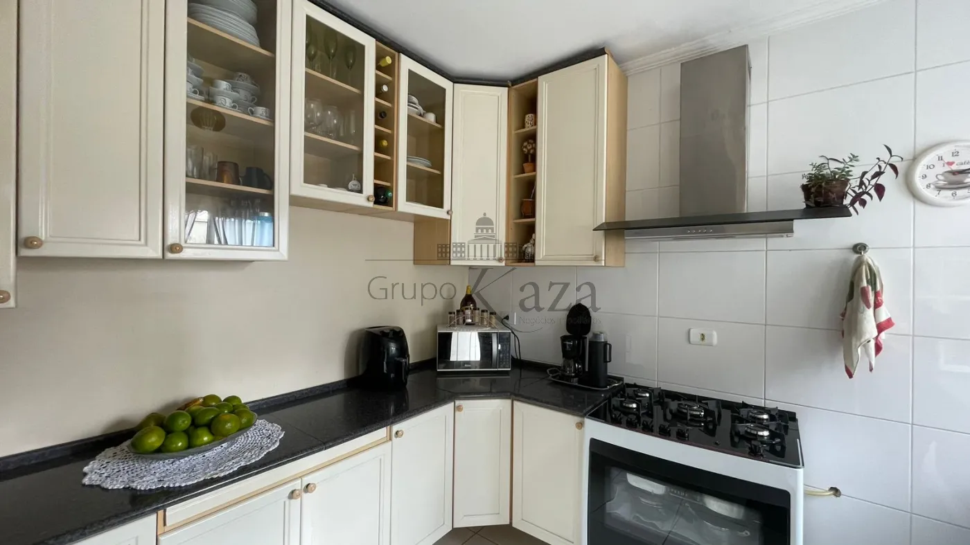 Foto 15 de Casa Condomínio em Jardim Santa Maria, Jacareí - imagem 15