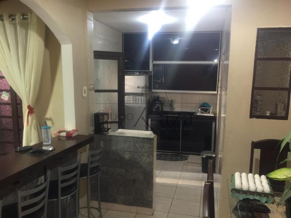Foto 5 de Casa Padrão em Jardim São Judas Tadeu, São José dos Campos - imagem 5