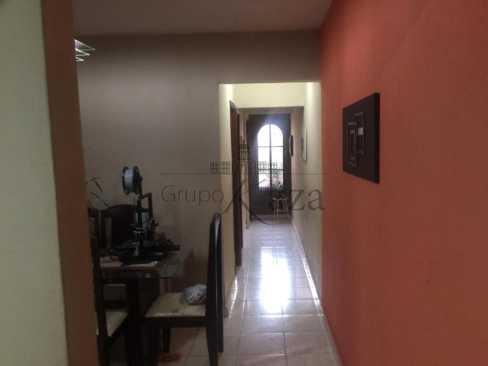 Foto 9 de Casa Padrão em Jardim São Judas Tadeu, São José dos Campos - imagem 9