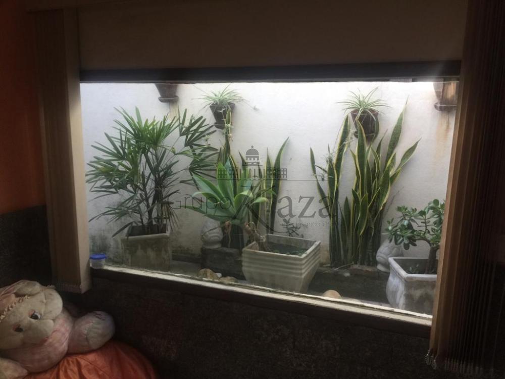Foto 14 de Casa Padrão em Jardim São Judas Tadeu, São José dos Campos - imagem 14