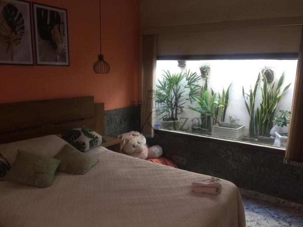 Foto 16 de Casa Padrão em Jardim São Judas Tadeu, São José dos Campos - imagem 16