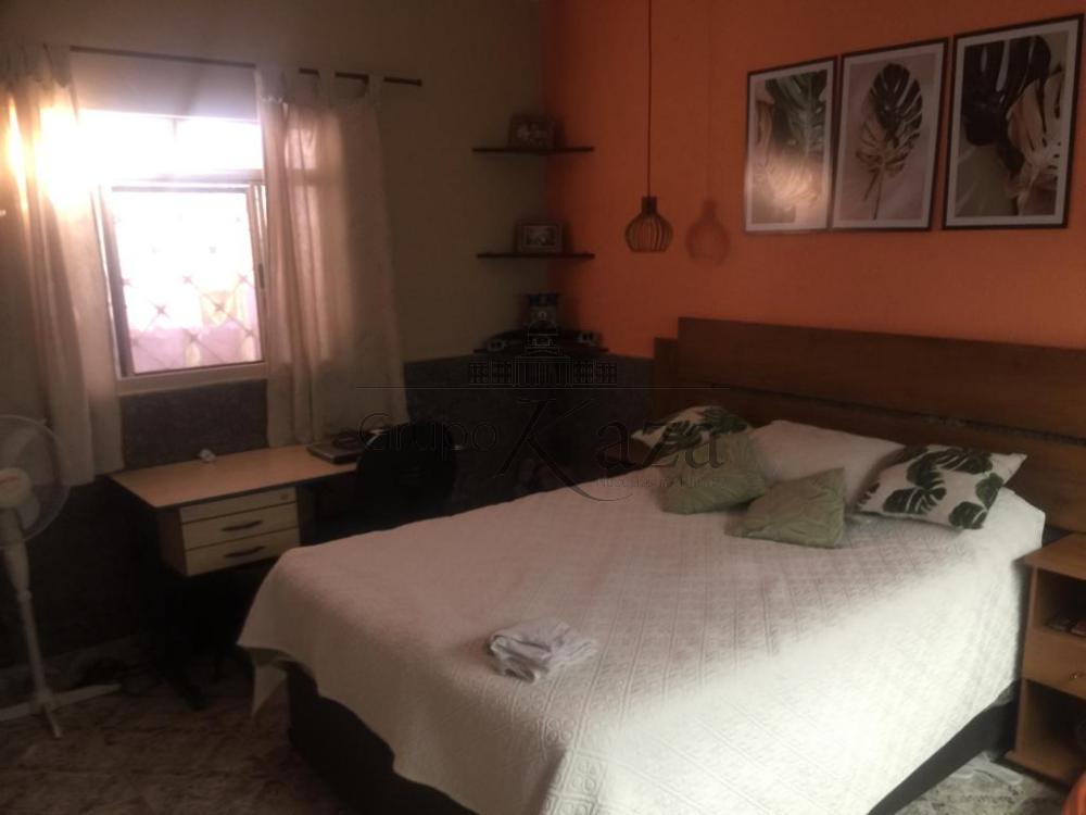 Foto 17 de Casa Padrão em Jardim São Judas Tadeu, São José dos Campos - imagem 17