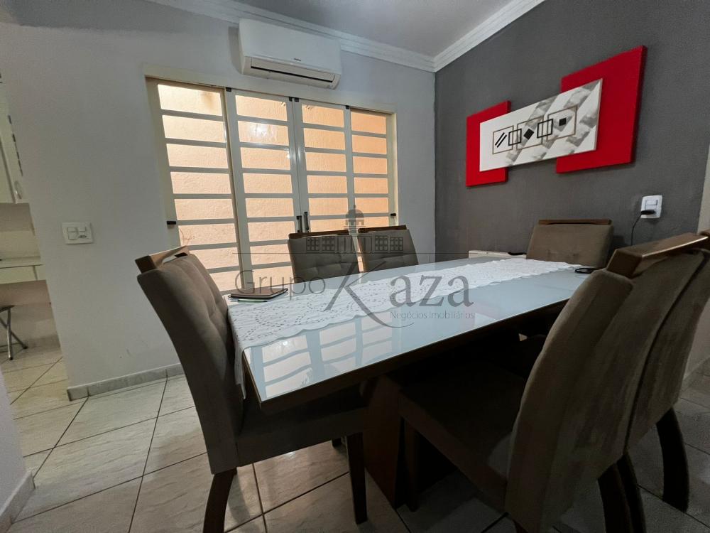 Foto 3 de Casa Condomínio em Campos de São José, São José dos Campos - imagem 3