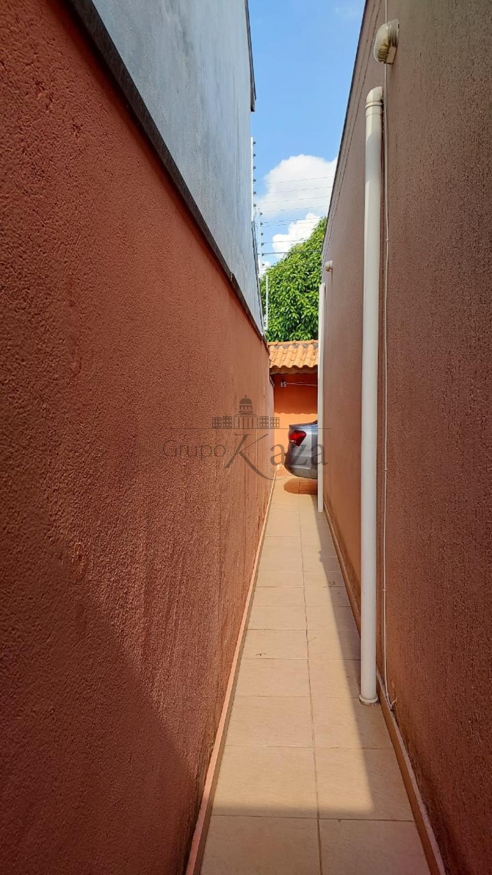 Foto 14 de Casa Padrão em Jardim Luíza, Jacareí - imagem 14