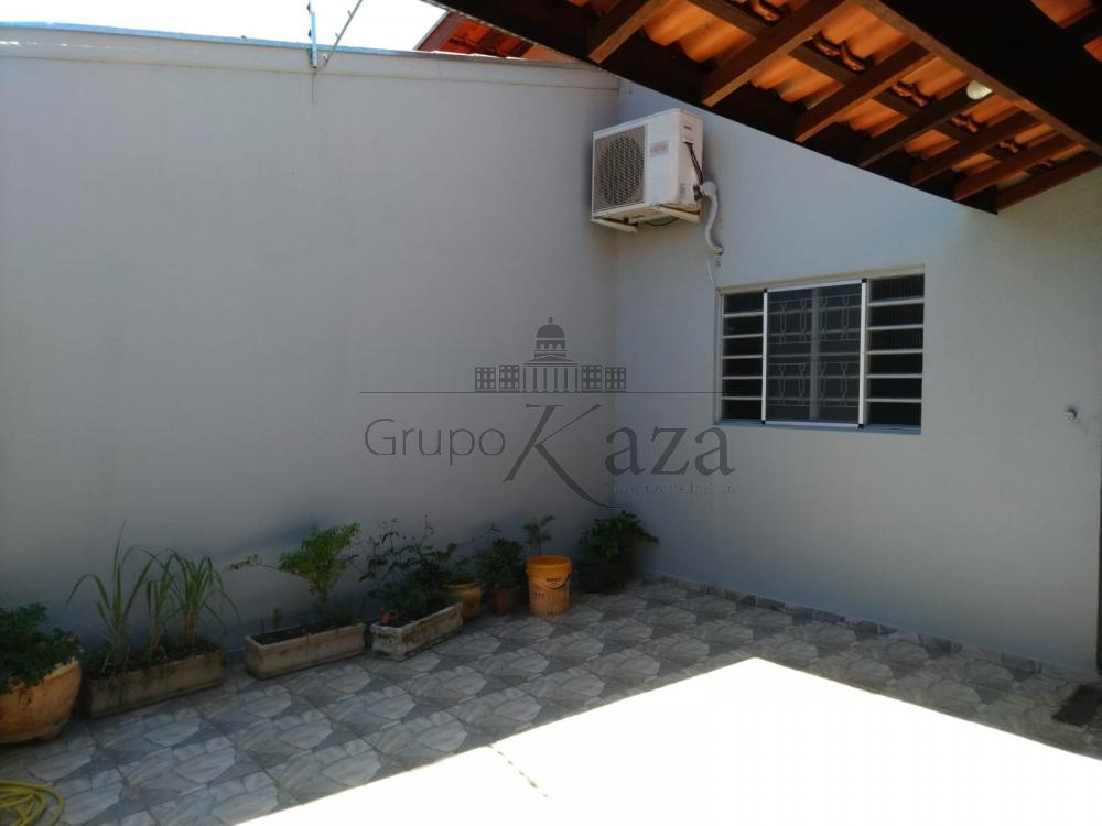 Foto 23 de Casa Geminada em Jardim Torrão de Ouro, São José dos Campos - imagem 23