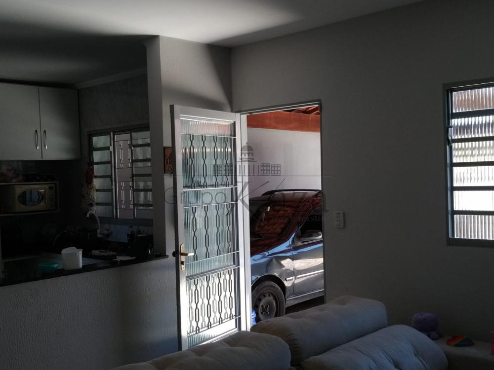 Foto 6 de Casa Geminada em Jardim Torrão de Ouro, São José dos Campos - imagem 6