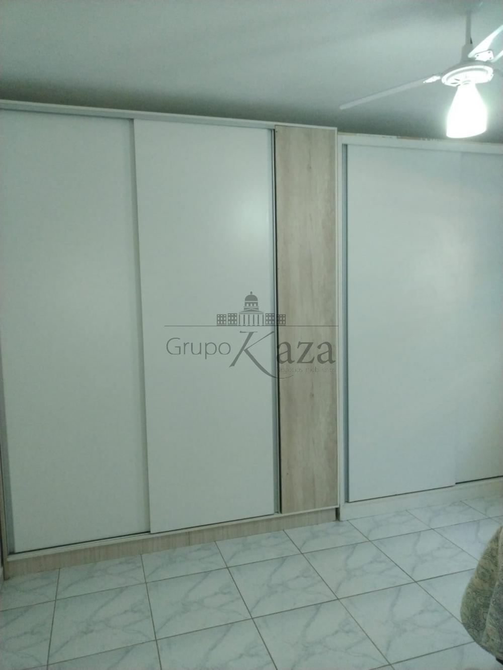 Foto 18 de Casa Geminada em Jardim Torrão de Ouro, São José dos Campos - imagem 18
