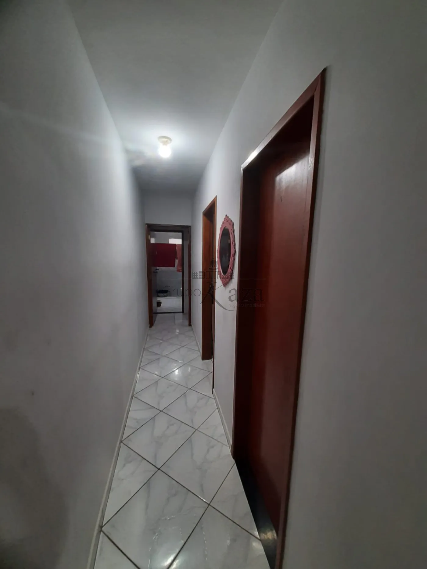 Foto 10 de Casa Geminada em Jardim Torrão de Ouro, São José dos Campos - imagem 10