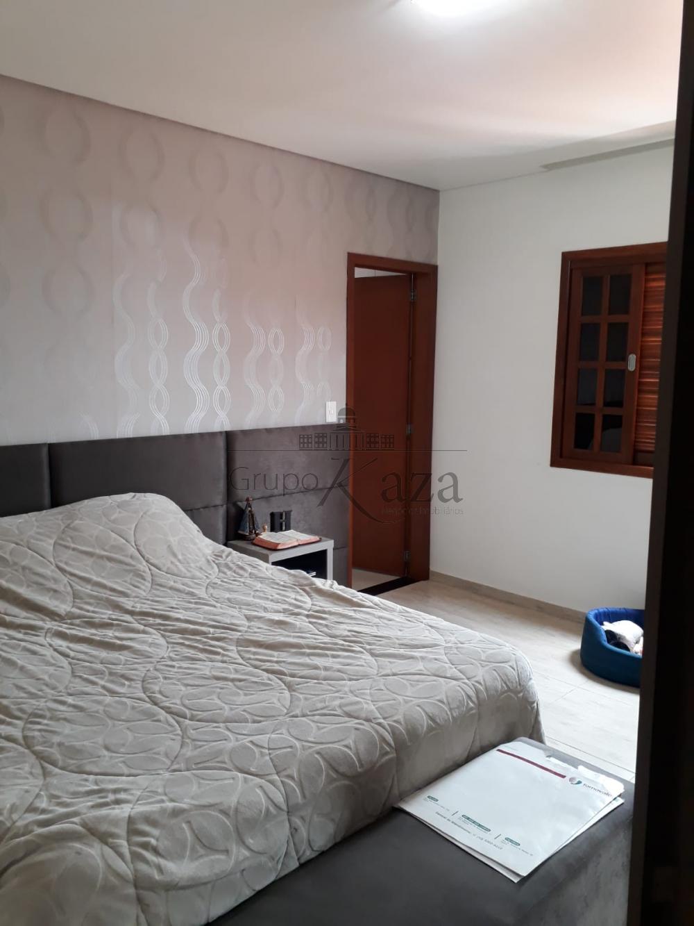 Foto 11 de Casa Sobrado em Jardim Santo Onofre, São José dos Campos - imagem 11
