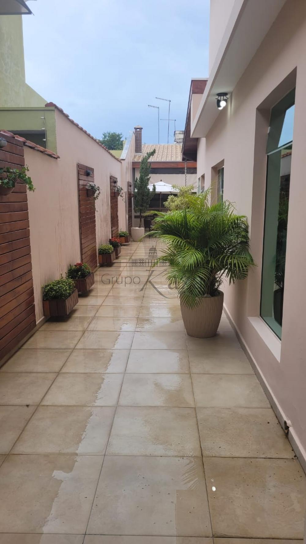 Foto 19 de Casa Sobrado em Monte Castelo, São José dos Campos - imagem 19