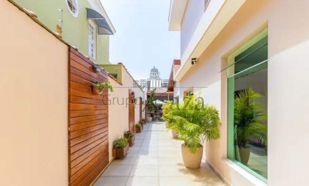 Foto 18 de Casa Sobrado em Monte Castelo, São José dos Campos - imagem 18