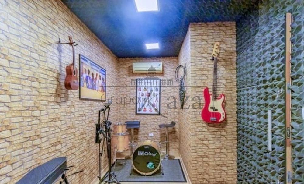 Foto 16 de Casa Sobrado em Monte Castelo, São José dos Campos - imagem 16