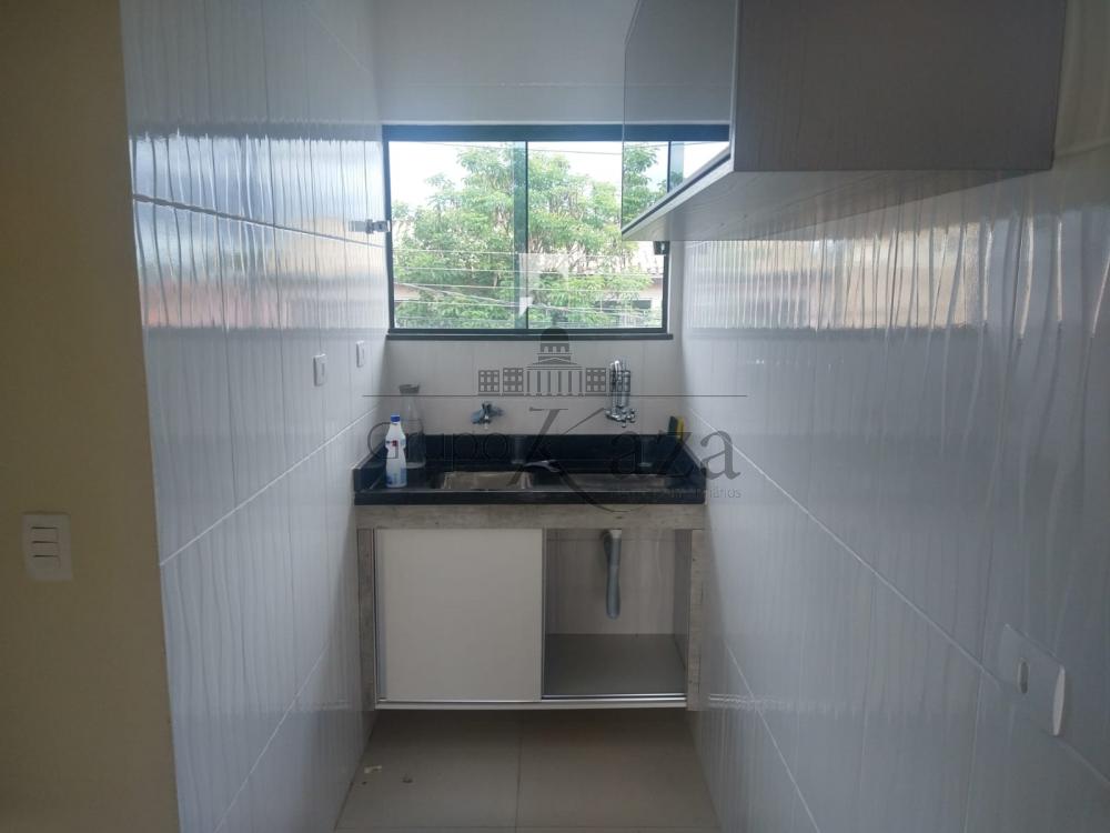 Foto 3 de Comercial Sala em Chácaras Santa Maria, Jacareí - imagem 3