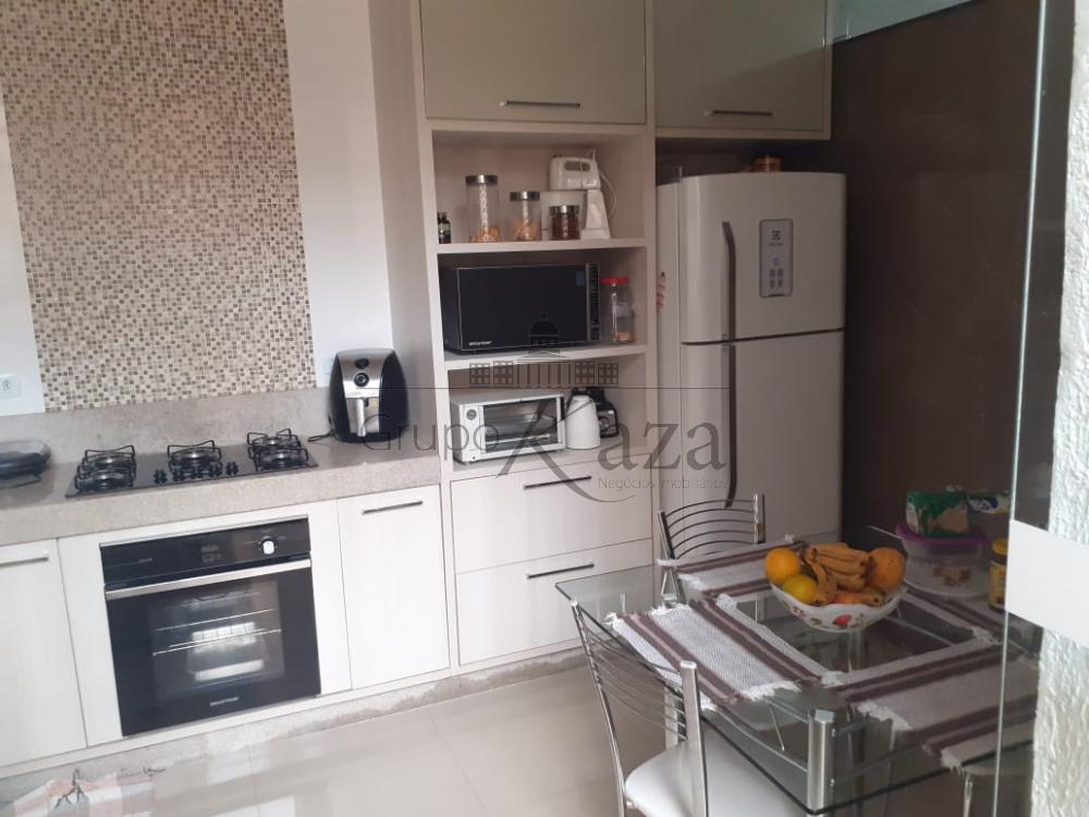 Foto 5 de Casa Sobrado em Jardim Santo Onofre, São José dos Campos - imagem 5