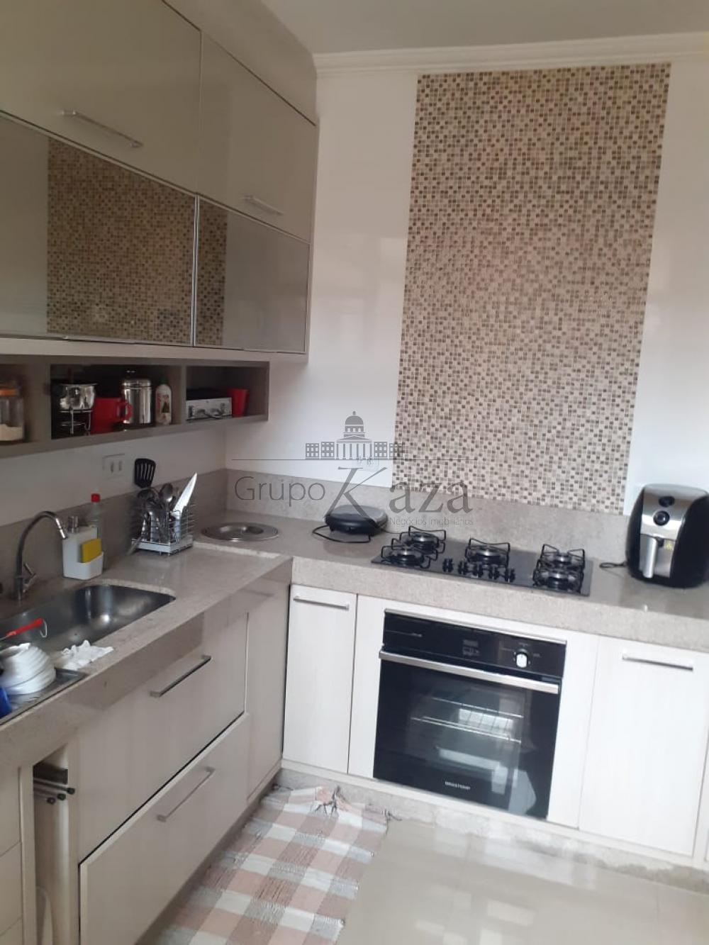 Foto 4 de Casa Sobrado em Jardim Santo Onofre, São José dos Campos - imagem 4