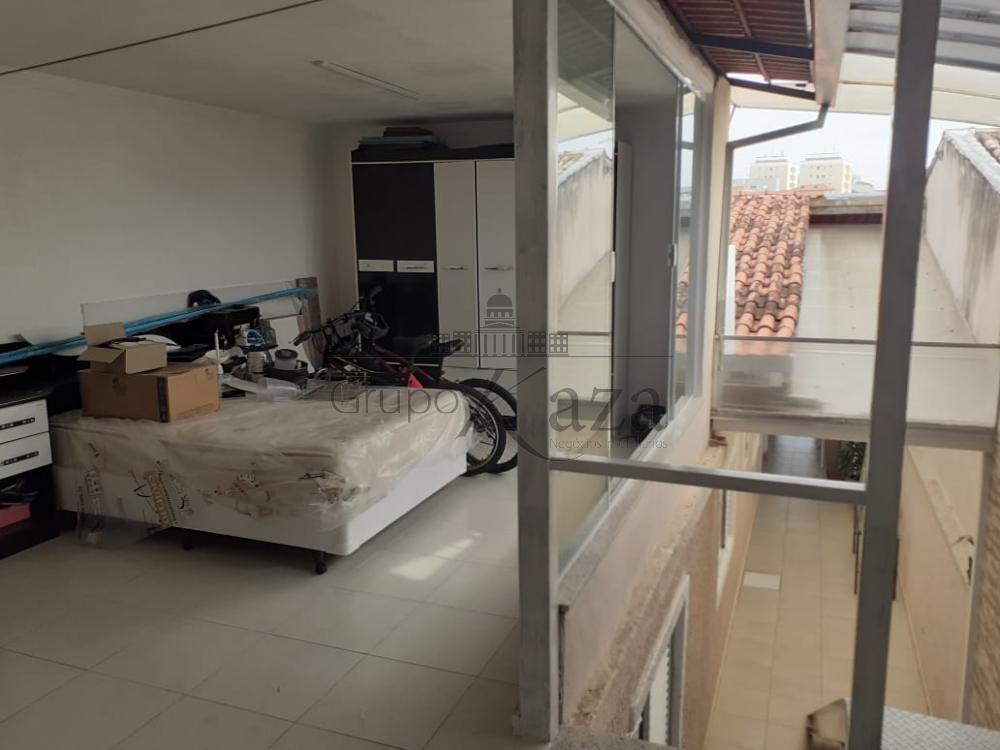 Foto 7 de Casa Sobrado em Jardim Santo Onofre, São José dos Campos - imagem 7