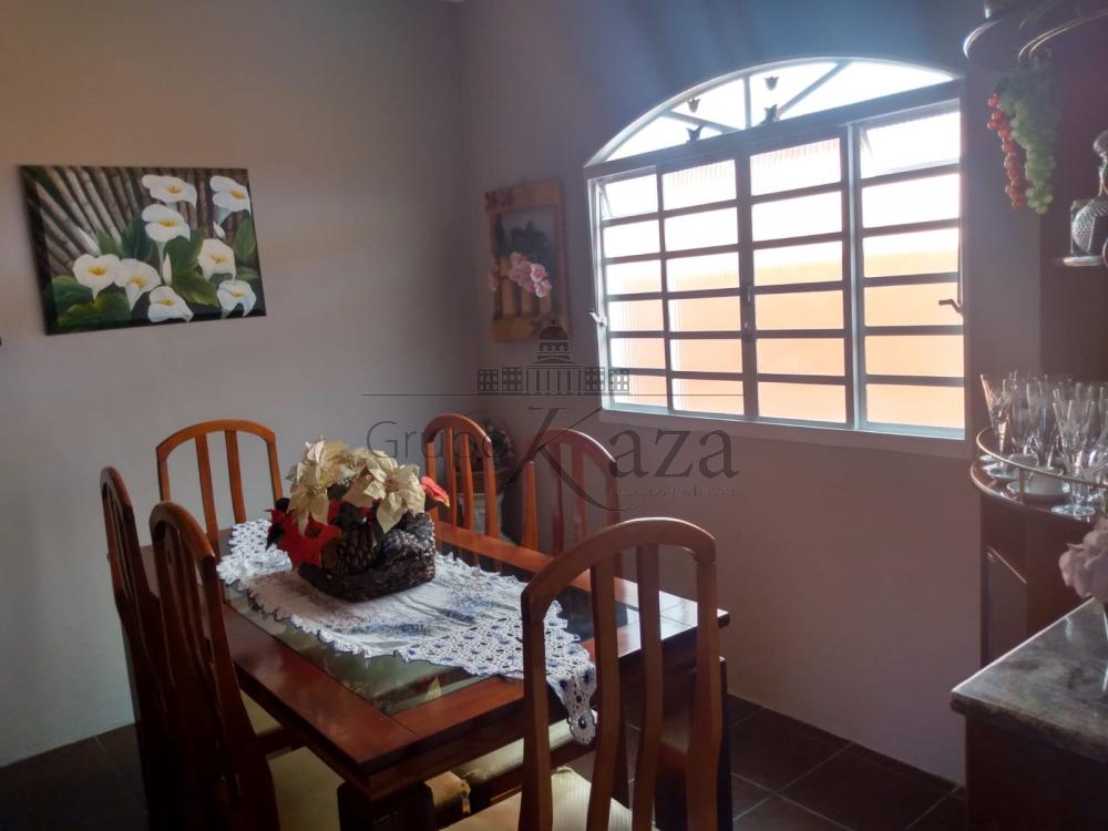 Foto 6 de Casa Padrão em Parque Novo Horizonte, São José dos Campos - imagem 6