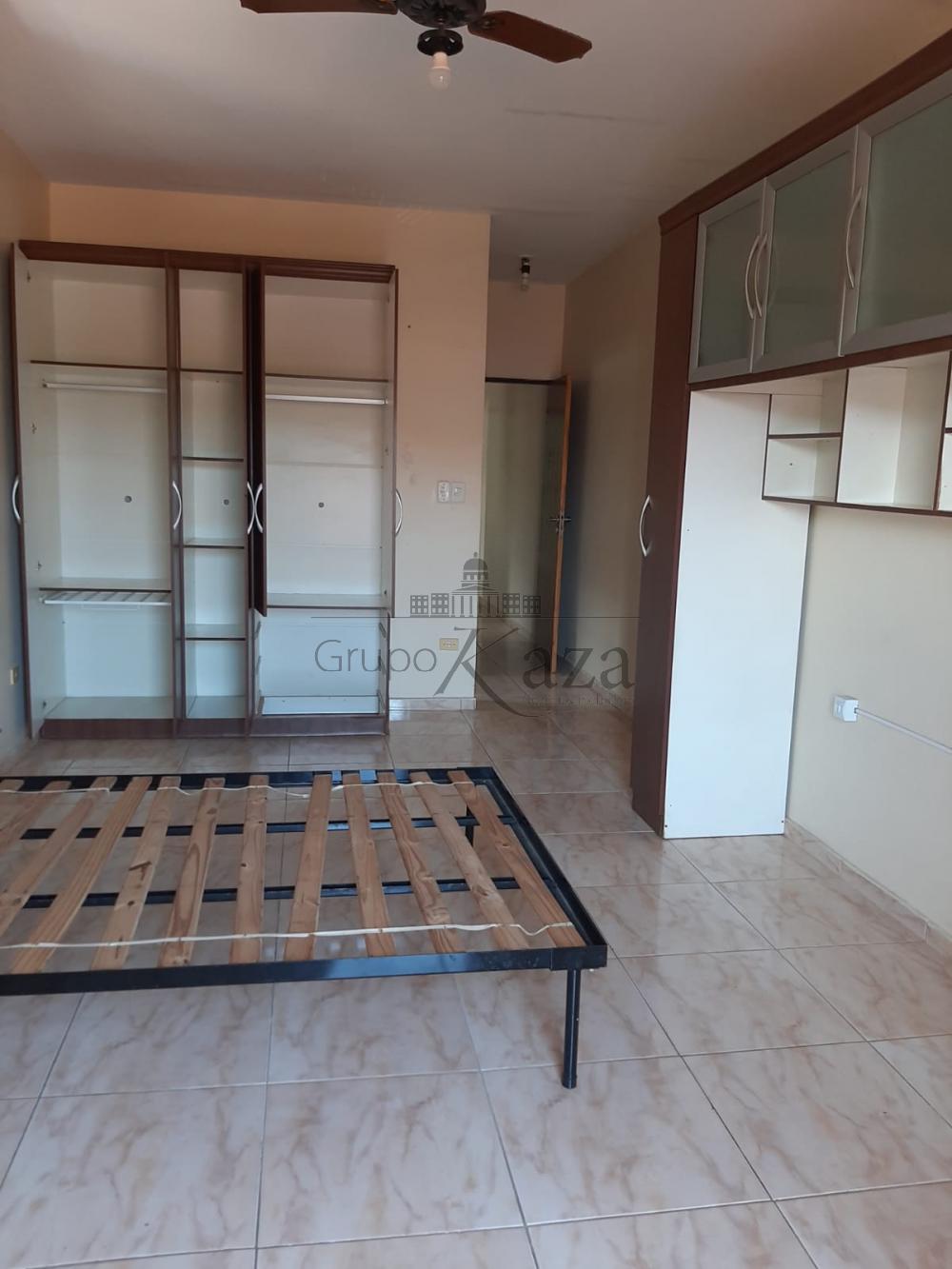 Foto 16 de Casa Sobrado em Martim de Sá, Caraguatatuba - imagem 16