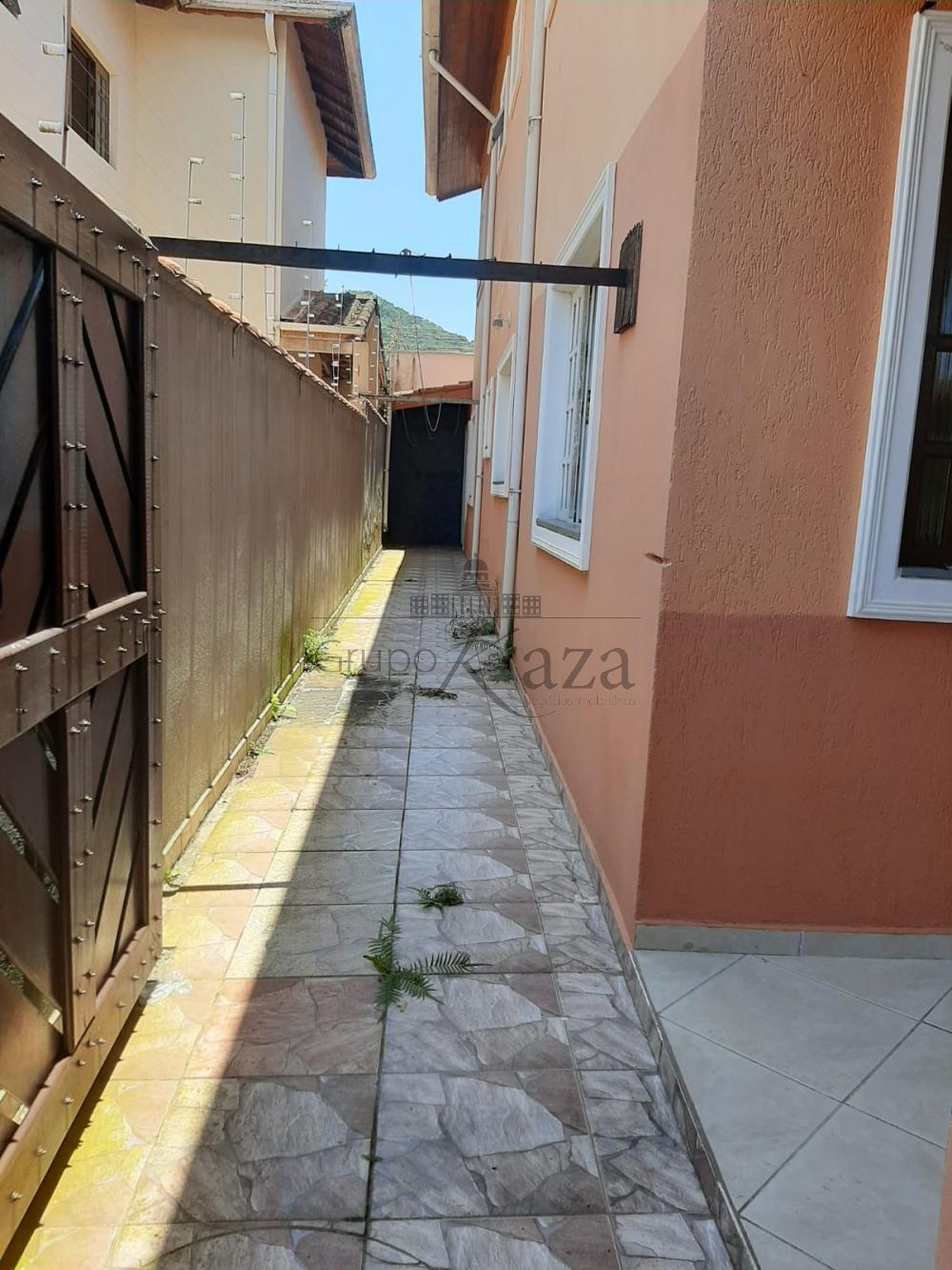 Foto 17 de Casa Sobrado em Martim de Sá, Caraguatatuba - imagem 17
