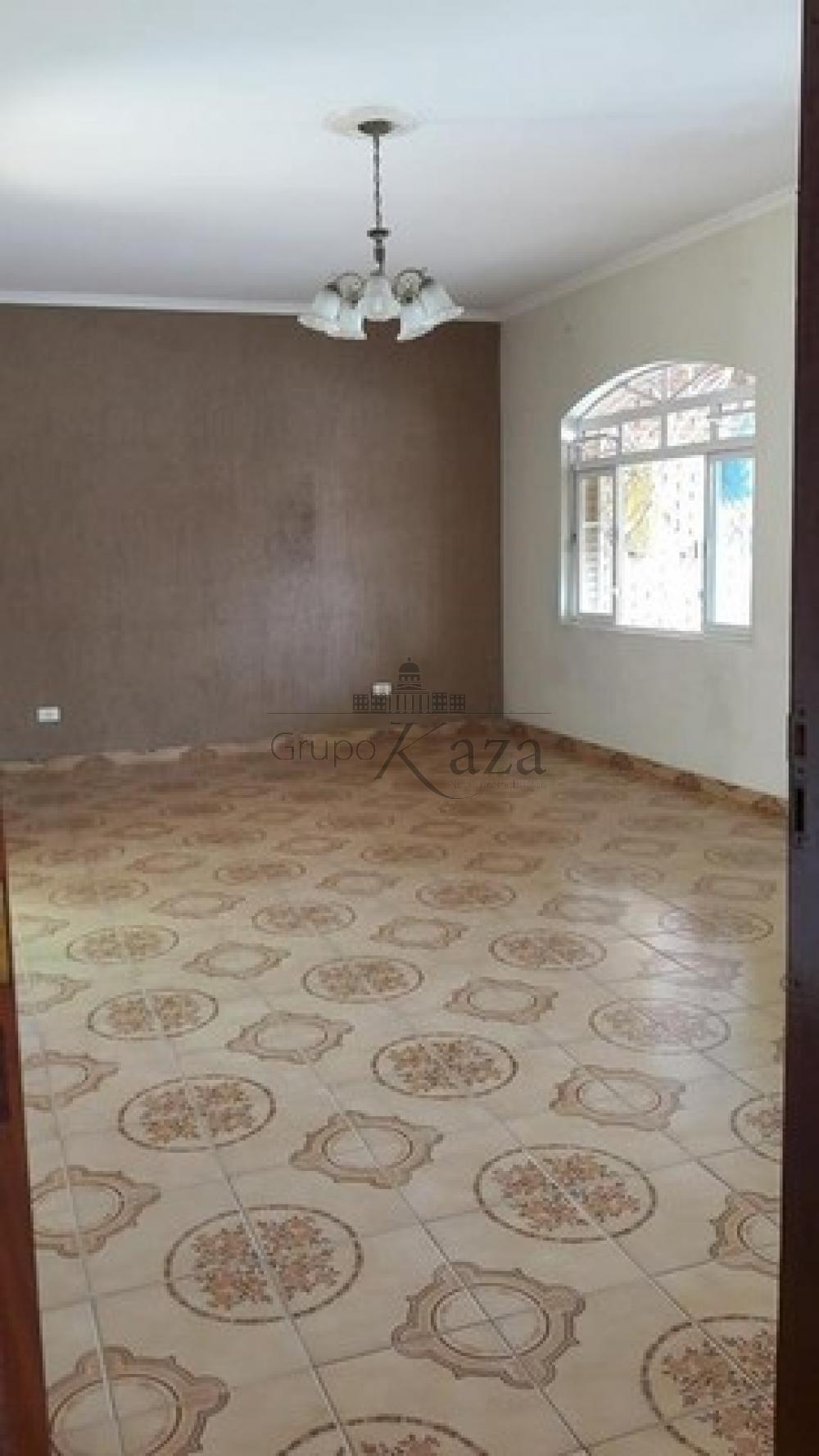 Foto 1 de Casa Padrão em Conjunto Residencial Galo Branco, São José dos Campos - imagem 1