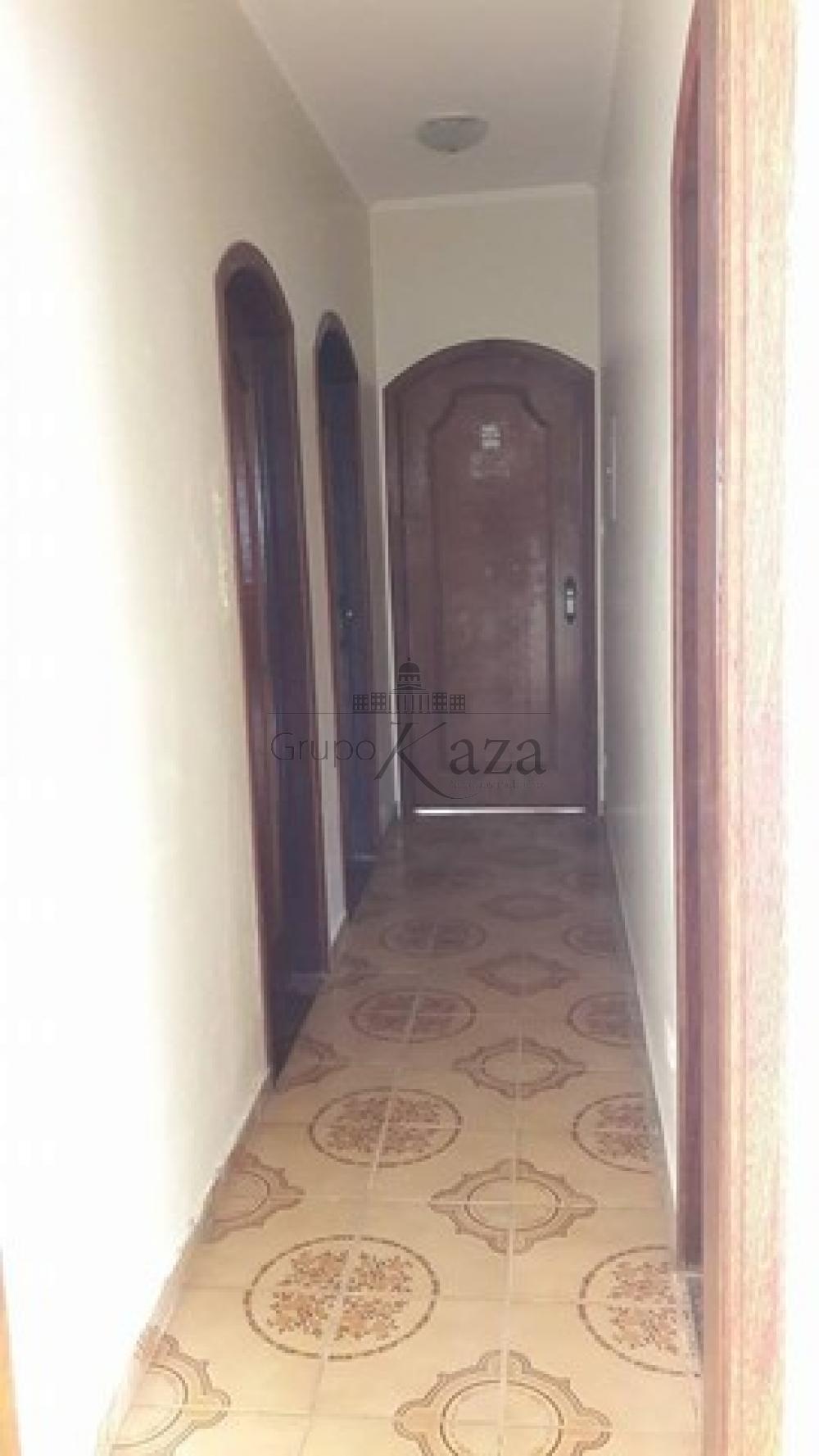 Foto 2 de Casa Padrão em Conjunto Residencial Galo Branco, São José dos Campos - imagem 2
