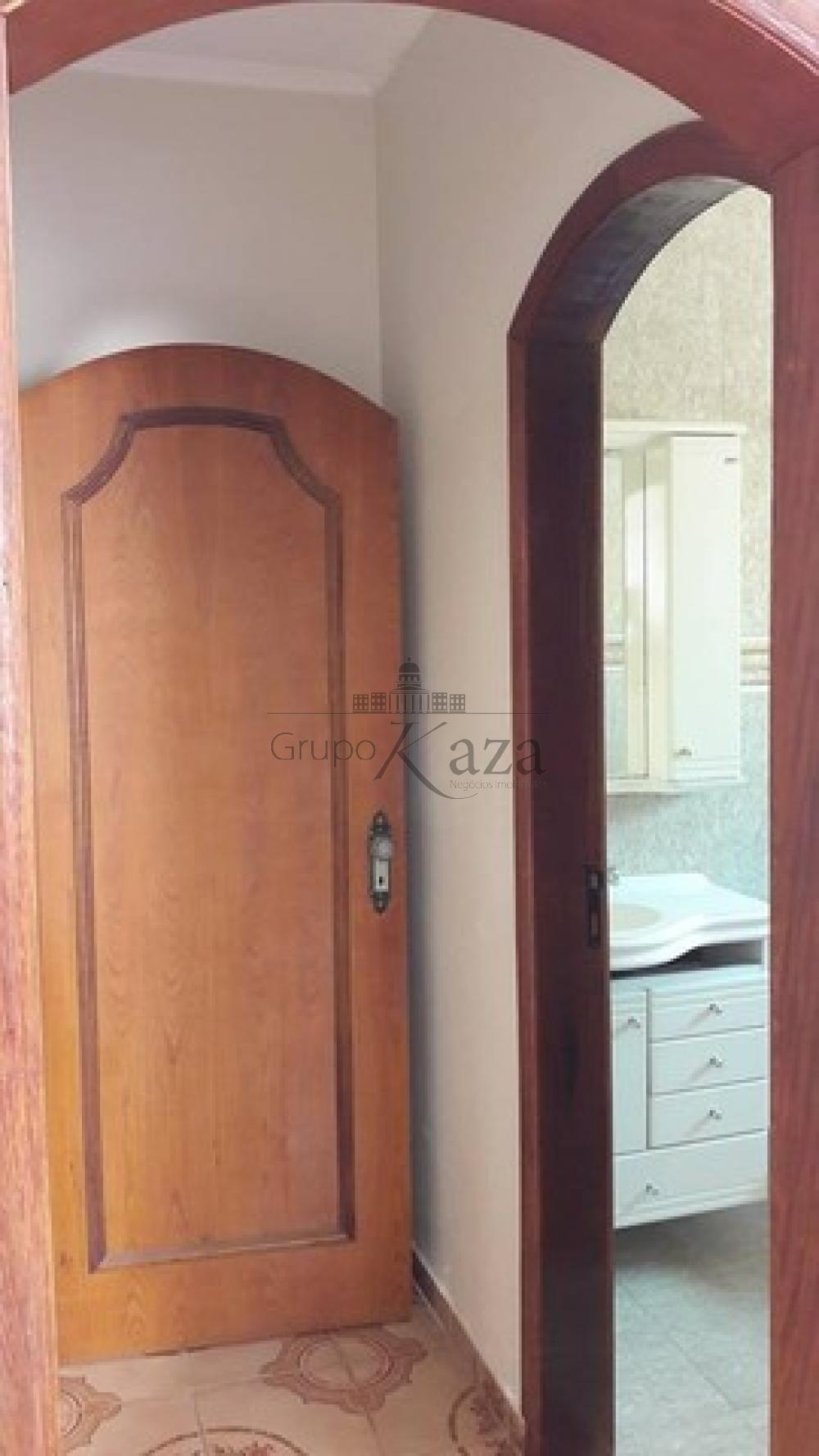 Foto 5 de Casa Padrão em Conjunto Residencial Galo Branco, São José dos Campos - imagem 5