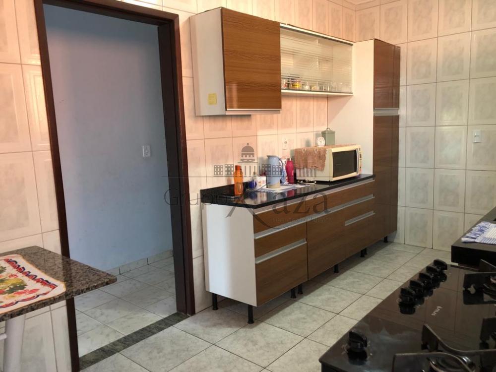 Foto 10 de Casa Térrea em Parque Novo Horizonte, São José dos Campos - imagem 10