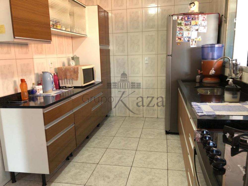 Foto 11 de Casa Térrea em Parque Novo Horizonte, São José dos Campos - imagem 11